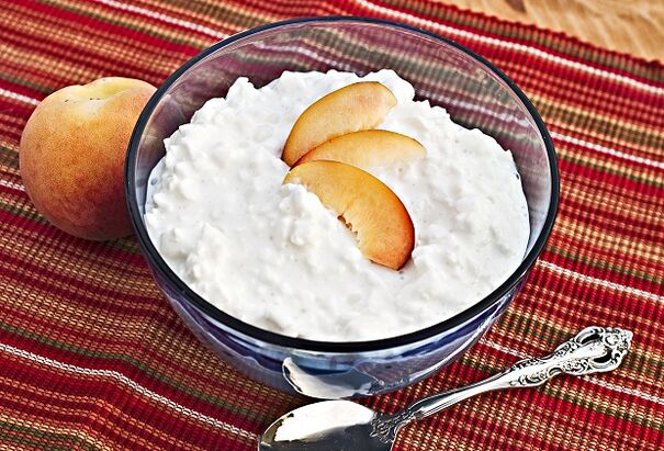 Fruit cottage cheese a healthy breakfast in the diet water menu