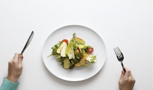 Meals in small portions when weight loss